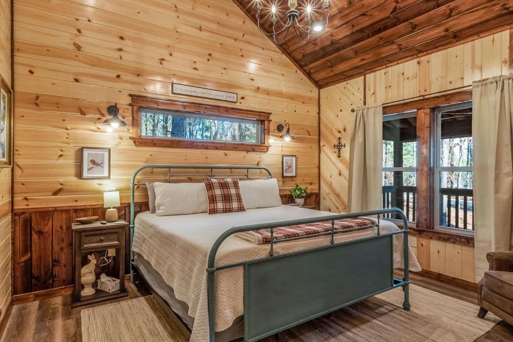 Holiday home Double Trouble Cabin: Luxury Retreat Near Hochatown & Beavers Bend Broken Bow